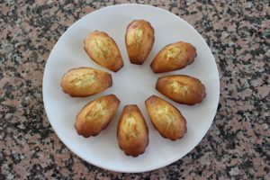 madeleines disposées en cercle