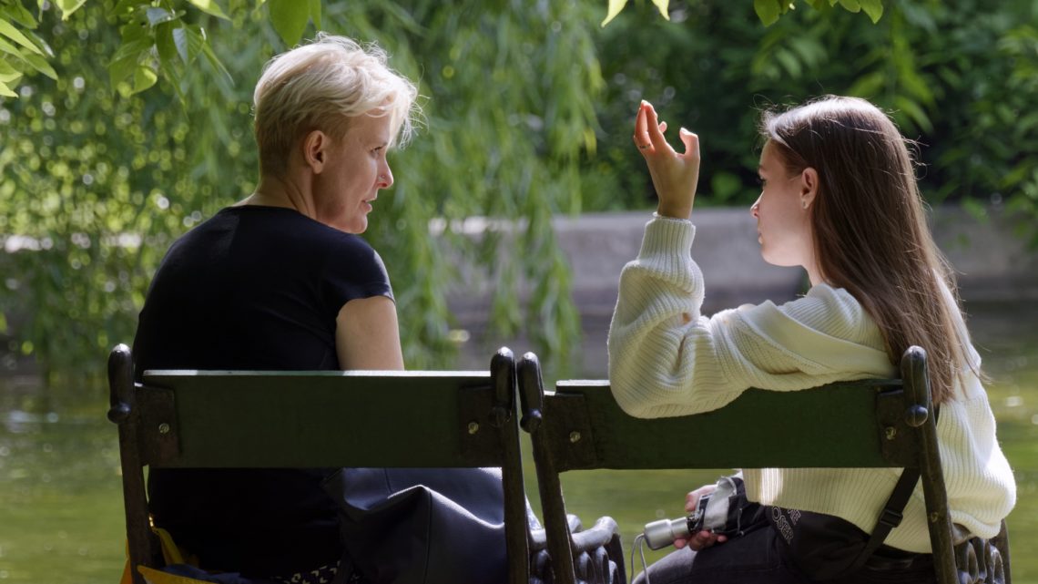 Mon enfant ne me parle pas : 5 principes pour l’aider