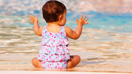 Pourquoi utiliser une couche de piscine lavable, plutôt que des jetables ?